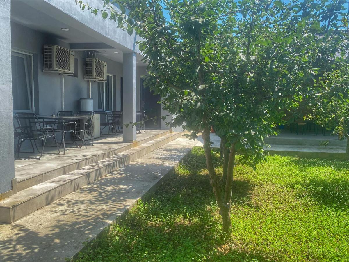 Raven Comstar Apartment Corbu  Bagian luar foto