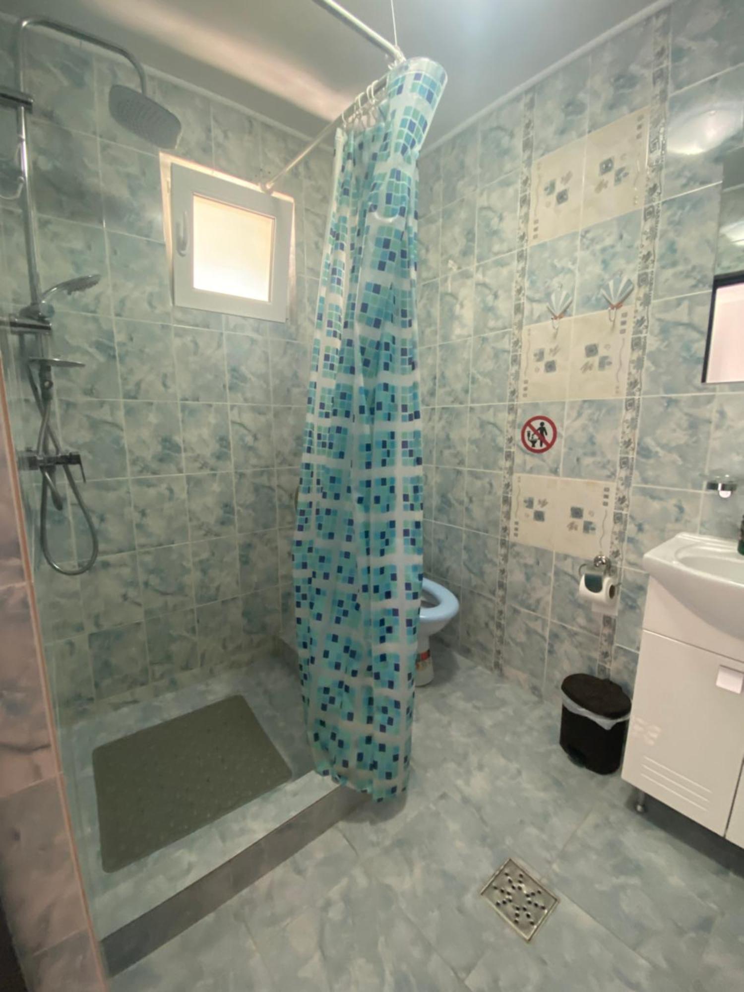 Raven Comstar Apartment Corbu  Bagian luar foto